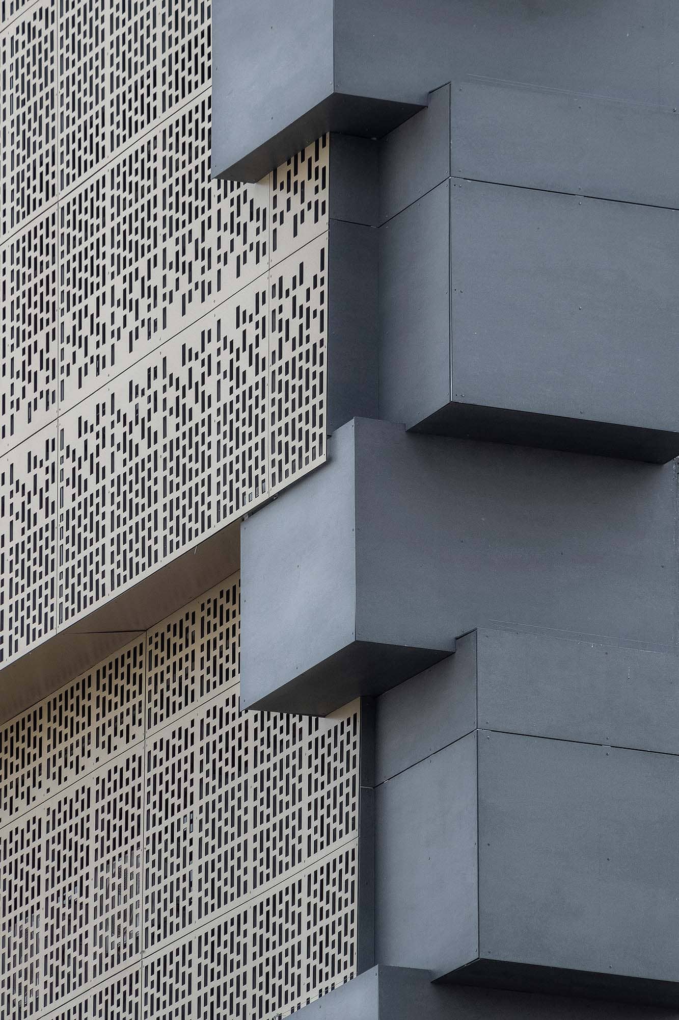 واجهة مبنى حديثة